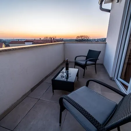 Luka With Private Pool Near