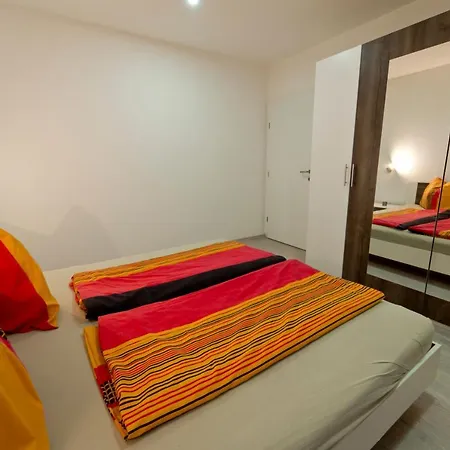 Luka With Private Pool Near * Πούλα