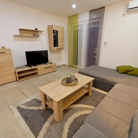 Luka With Private Pool Near